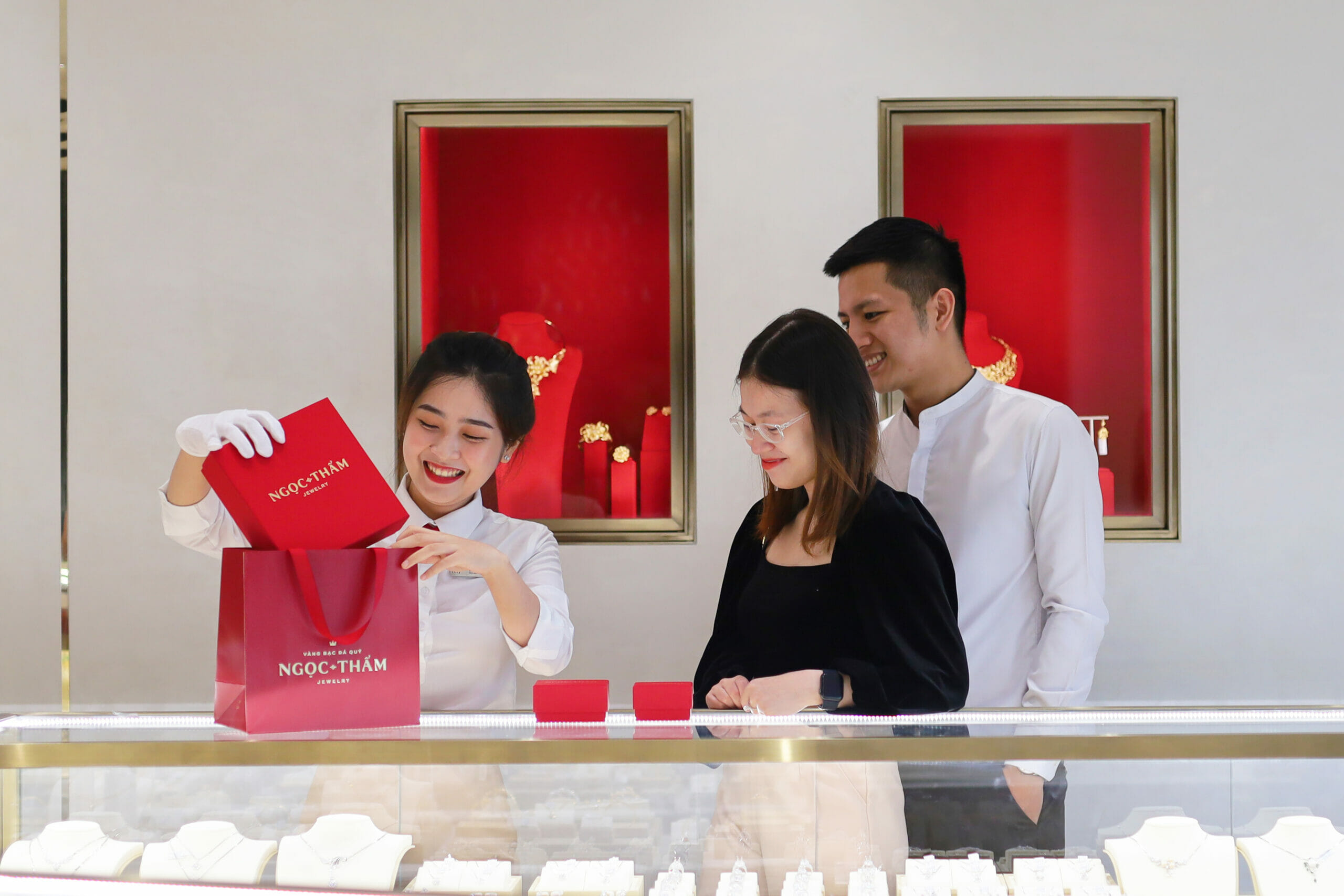 NTJ KHAI TRƯƠNG CỬA HÀNG SHOPHOUSE ĐẦU TIÊN TẠI CẦN THƠ
