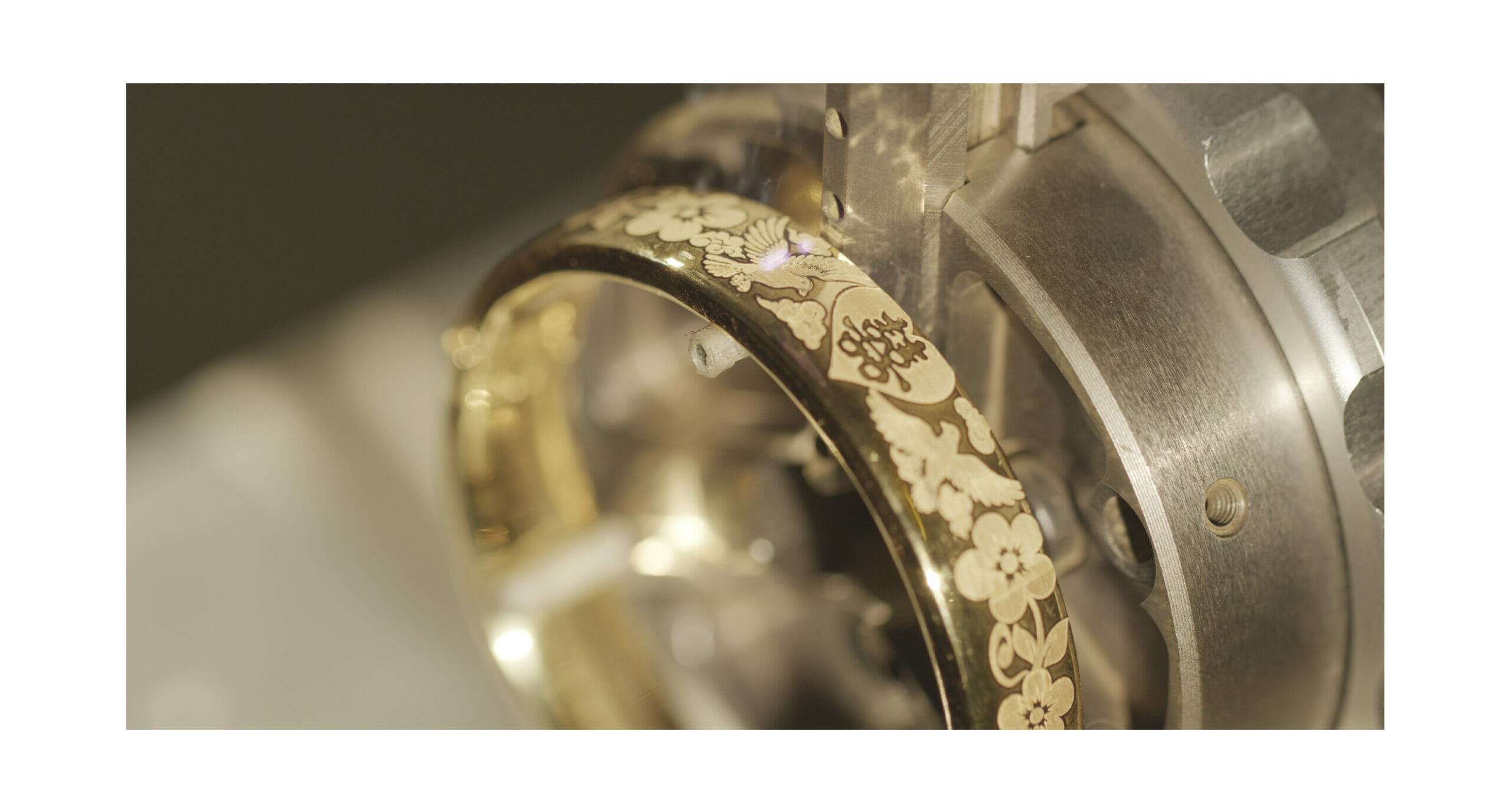 nghe thuat giao thoa cong nghe